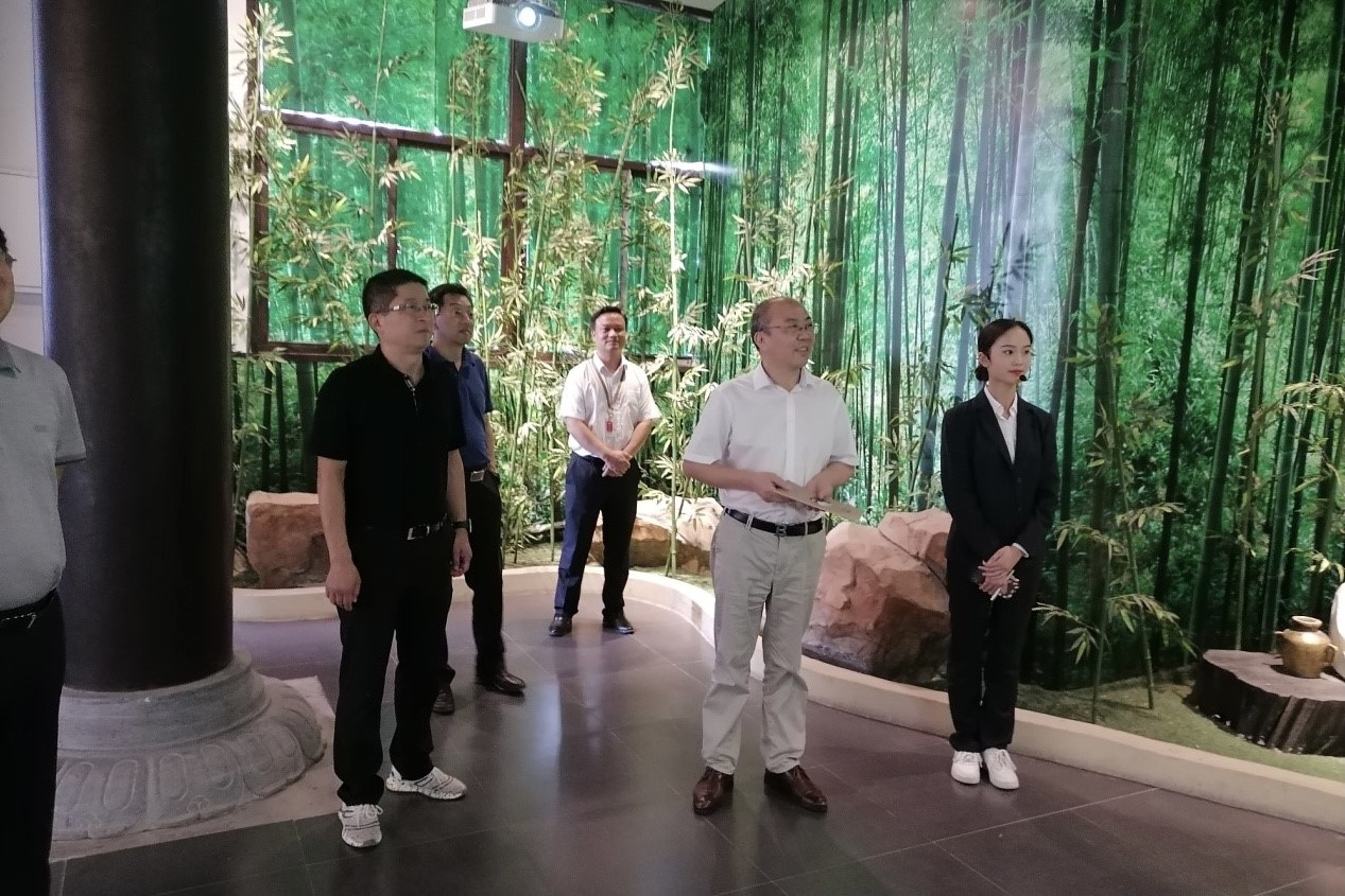 老子有钱lzyq88(中国)有限公司