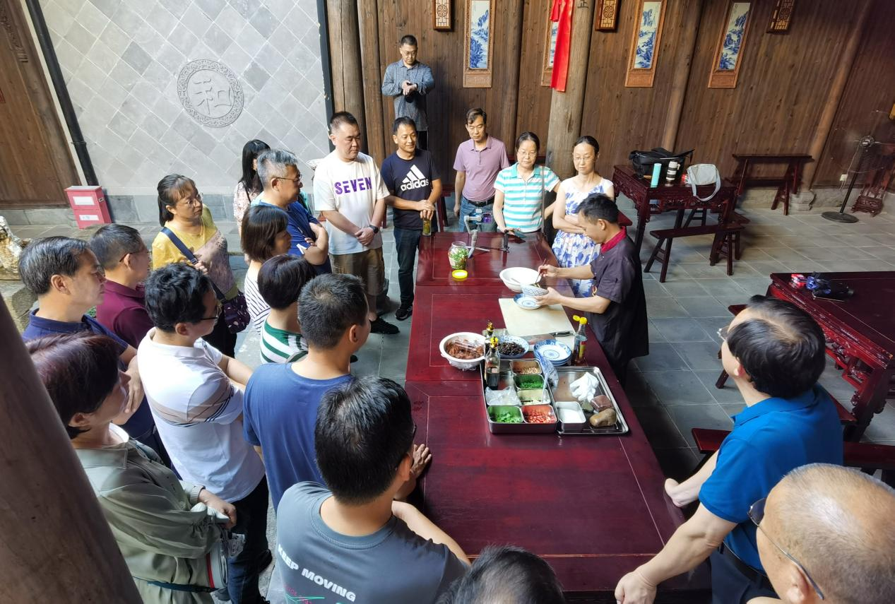 老子有钱lzyq88(中国)有限公司